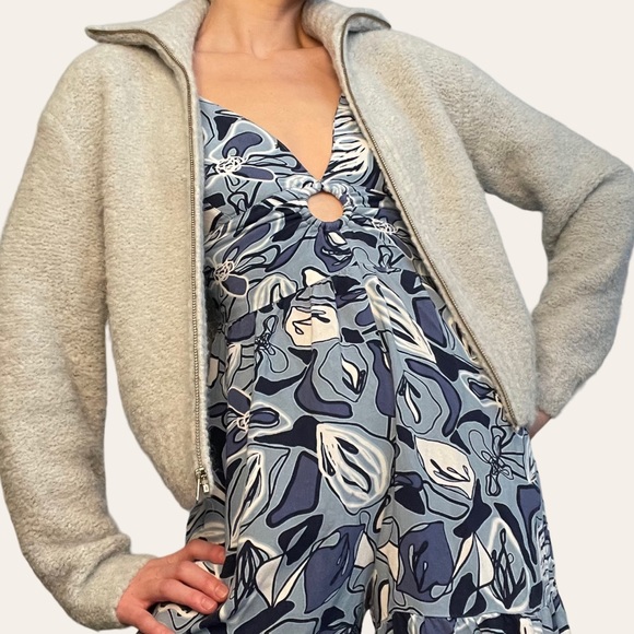 Aritzia Wilfred Free Baby Blue Fluffy Alpaca/Merino Wool Zip Up 🛍️ - Picture 1 of 5